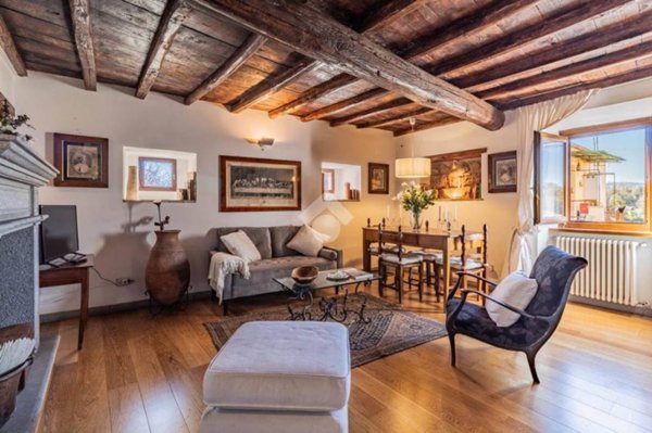 appartamento in vendita a Sutri