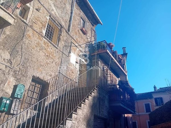 appartamento in vendita a Sutri