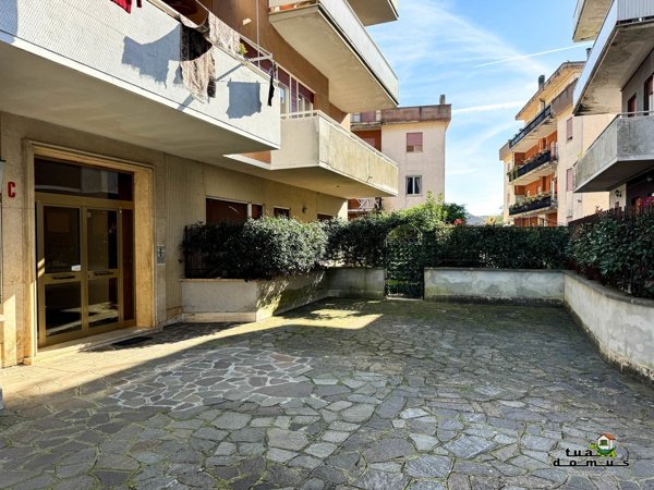 appartamento in vendita a Sutri