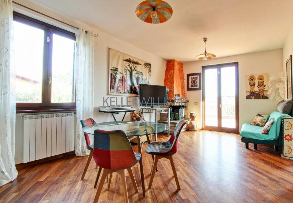 casa indipendente in vendita a Sutri