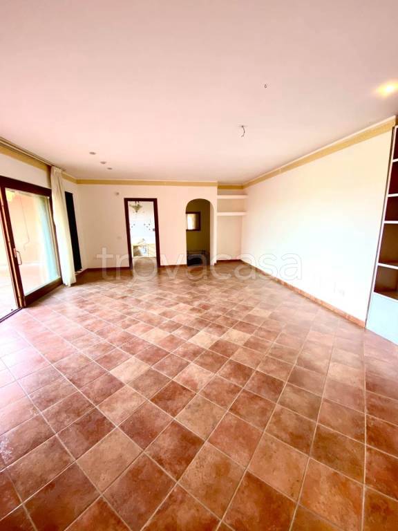 casa indipendente in vendita a Sutri