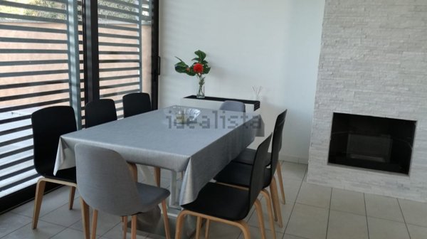 casa indipendente in vendita a Sutri