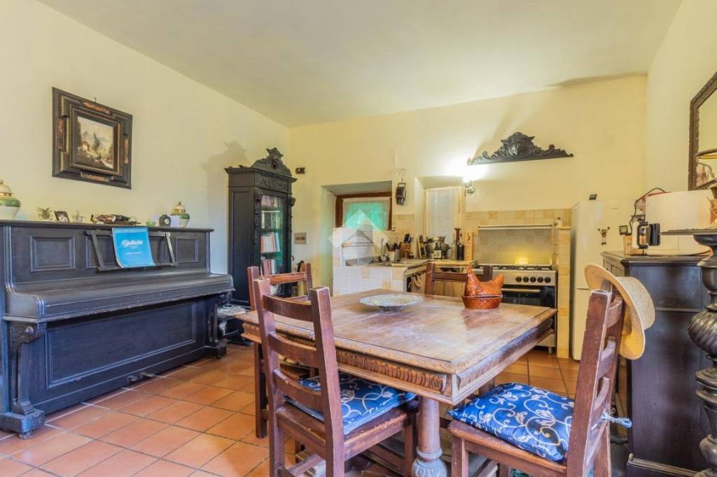 appartamento in vendita a Sutri