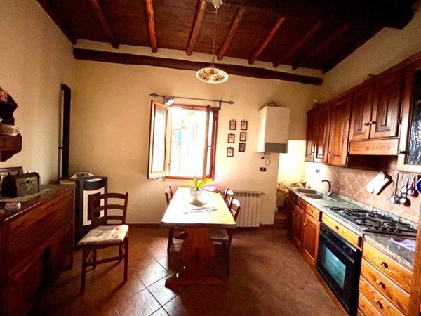 appartamento in vendita a Sutri