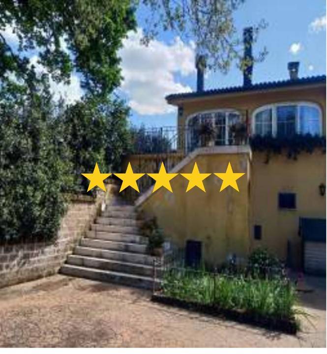 casa indipendente in vendita a Sutri