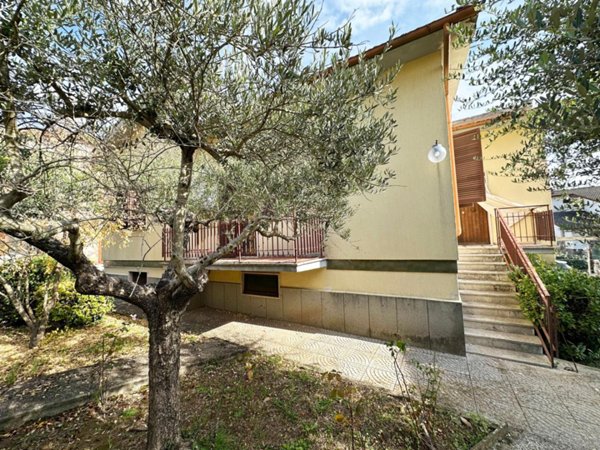 appartamento in vendita a Sutri