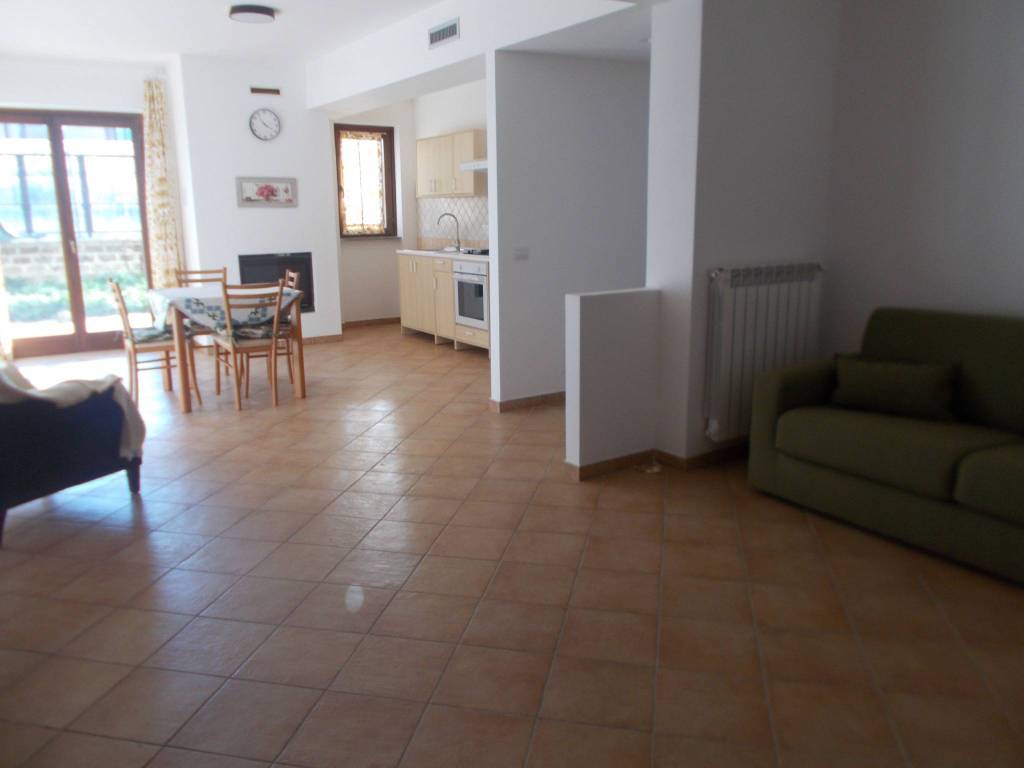appartamento in vendita a Sutri