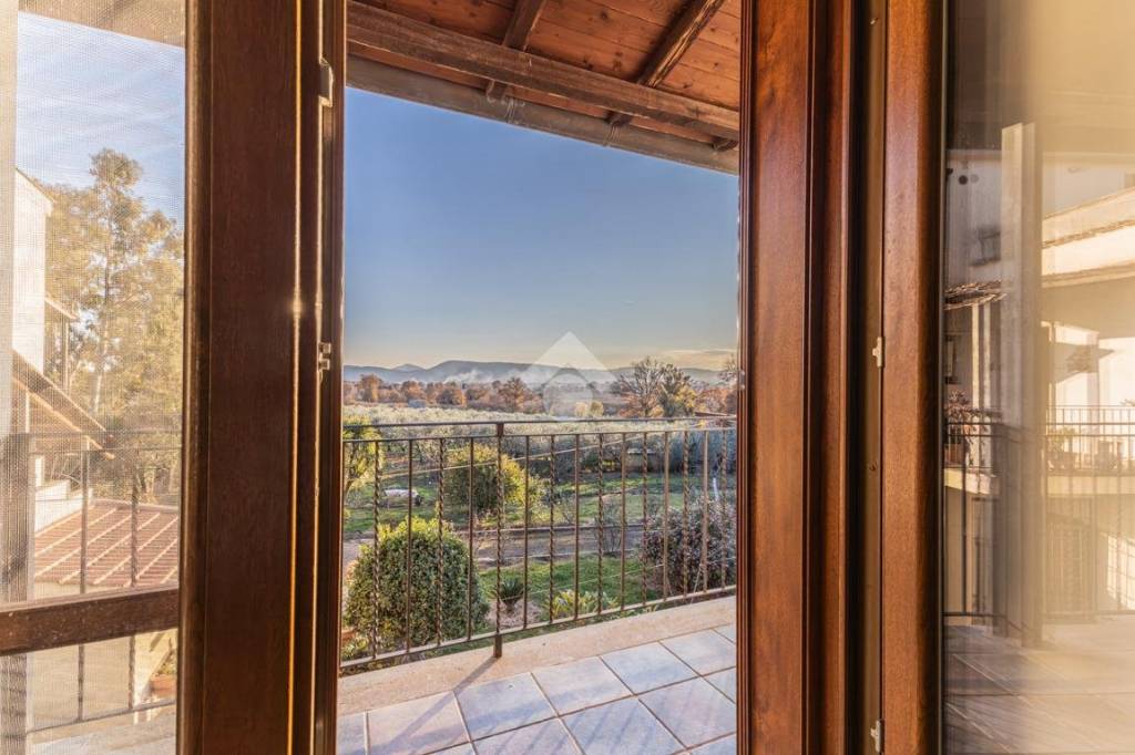 appartamento in vendita a Sutri