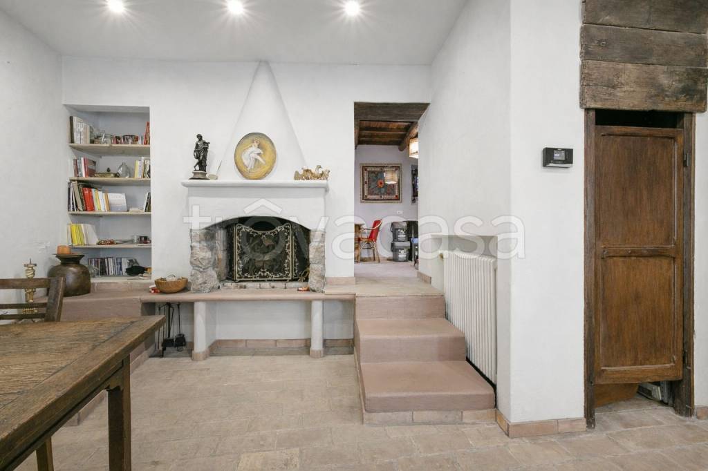 appartamento in vendita a Sutri