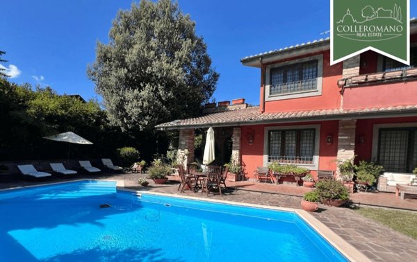 casa indipendente in vendita a Sutri