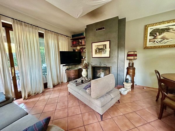 casa indipendente in vendita a Sutri