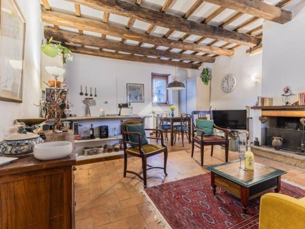 appartamento in vendita a Sutri