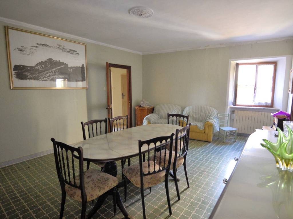 appartamento in vendita a Sutri