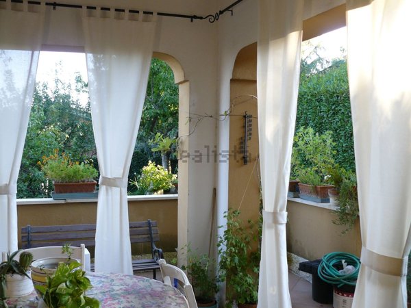 casa indipendente in vendita a Sutri