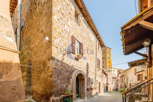 appartamento in vendita a Sutri
