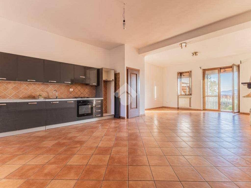 appartamento in vendita a Sutri