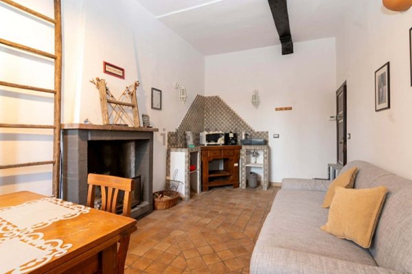 appartamento in vendita a Sutri