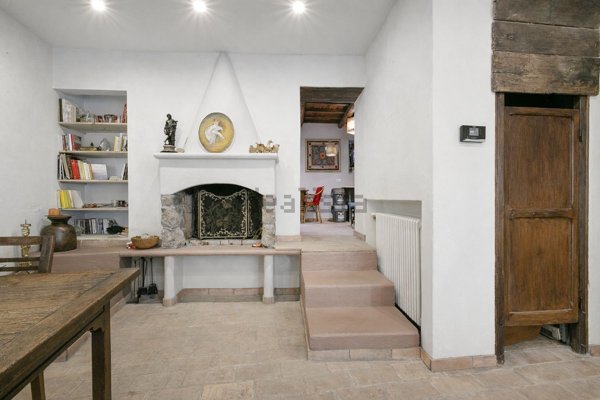 appartamento in vendita a Sutri