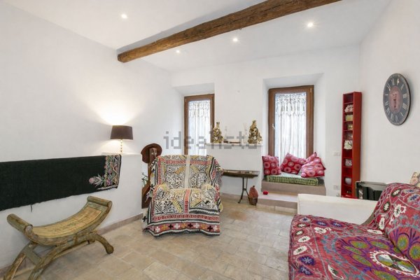 appartamento in vendita a Sutri