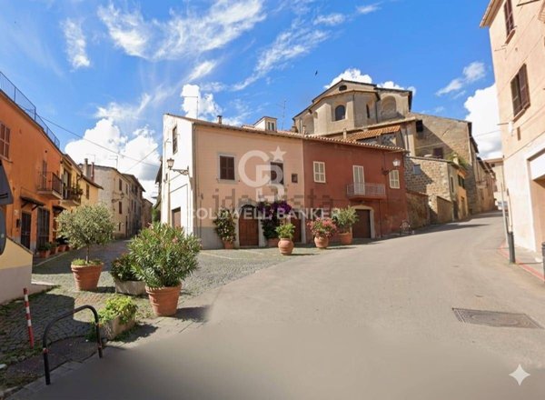 appartamento in vendita a Sutri
