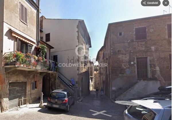 appartamento in vendita a Sutri