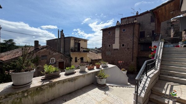 appartamento in vendita a Sutri