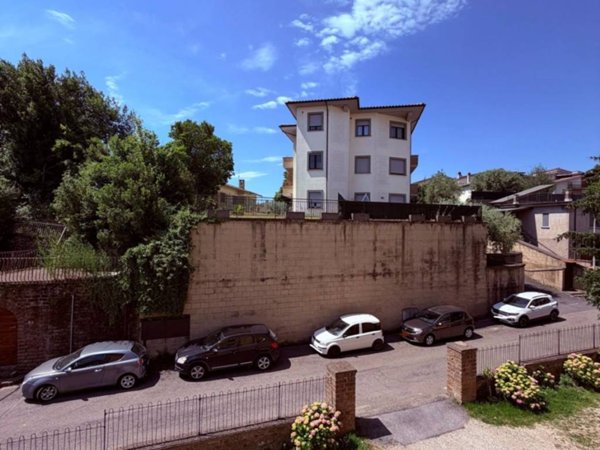 appartamento in vendita a Sutri