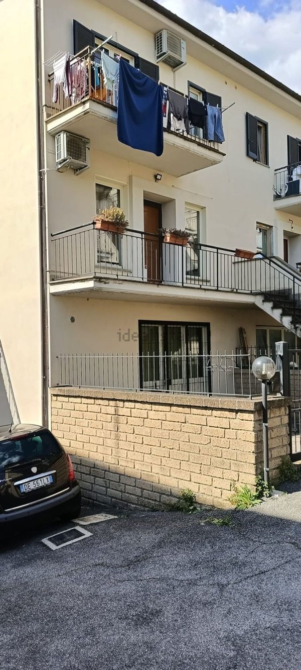 casa indipendente in vendita a Sutri