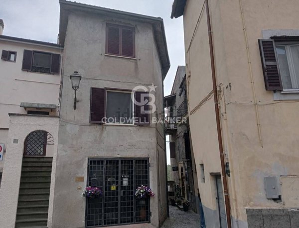 appartamento in vendita a Sutri