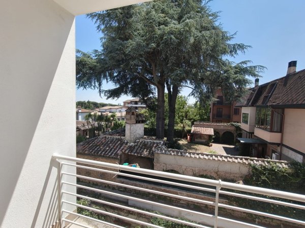 appartamento in vendita a Sutri