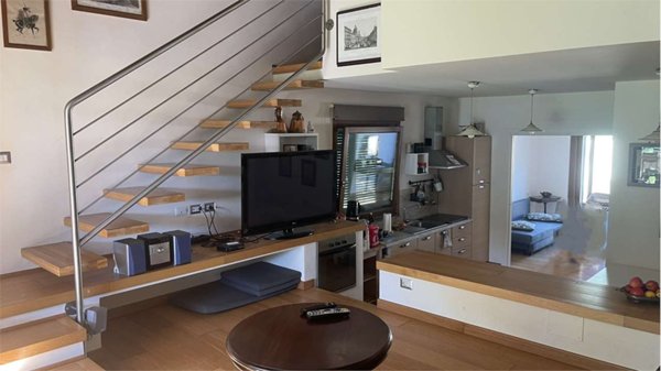 casa indipendente in vendita a Sutri