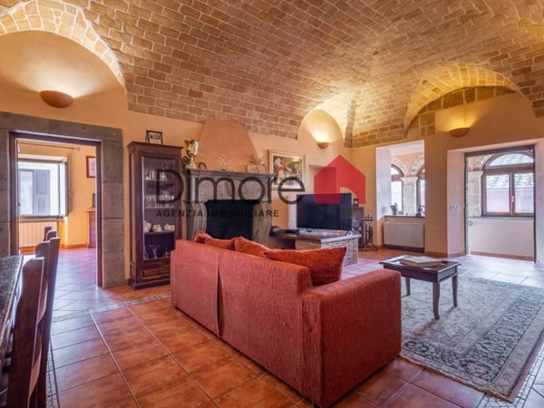 casa indipendente in vendita a Tarquinia