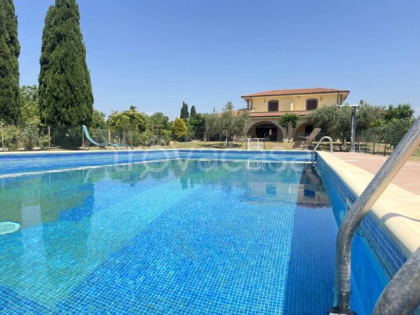 casa indipendente in vendita a Tarquinia