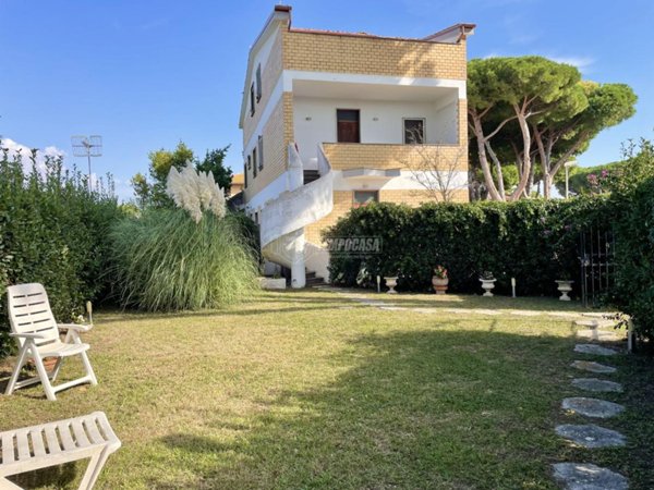 appartamento in vendita a Tarquinia