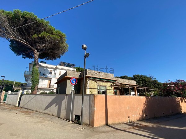casa indipendente in vendita a Tarquinia