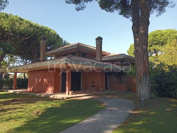 casa indipendente in vendita a Tarquinia in zona Marina Velca