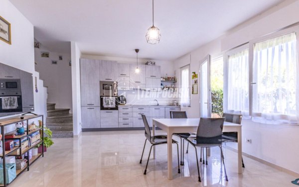 casa indipendente in vendita a Tarquinia