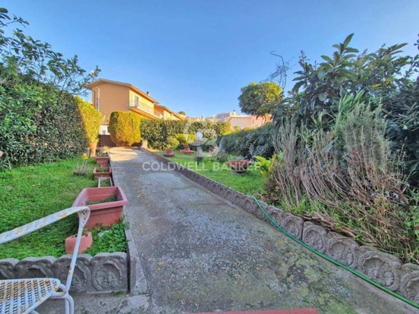 casa indipendente in vendita a Tarquinia