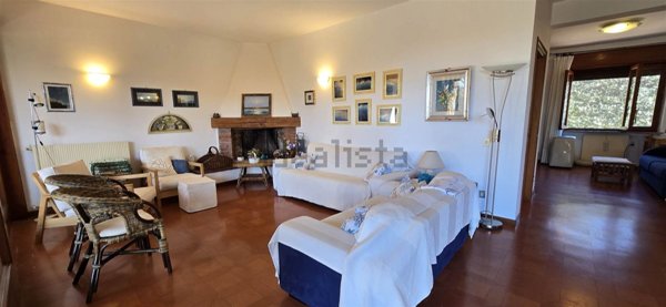 casa indipendente in vendita a Tarquinia in zona Marina Velca