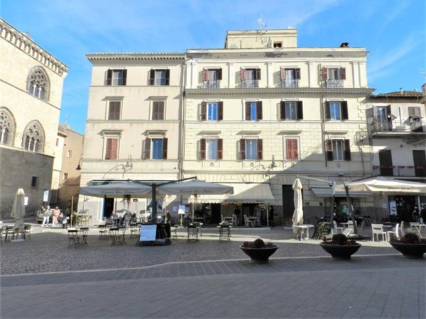 negozio in vendita a Tarquinia