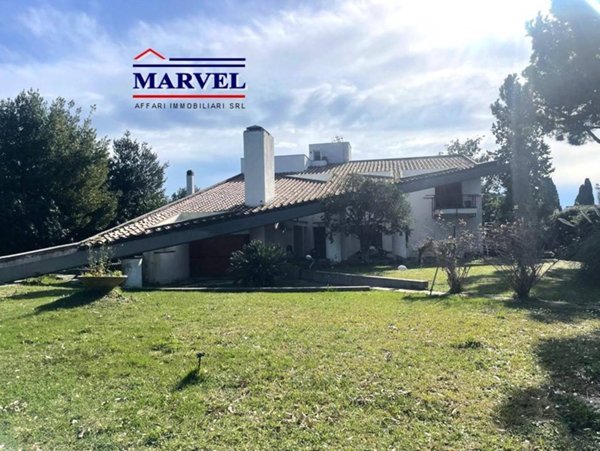 casa indipendente in vendita a Tarquinia in zona Marina Velca