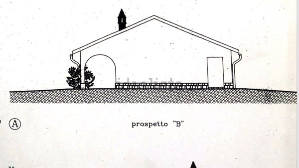 casa indipendente in vendita a Tarquinia