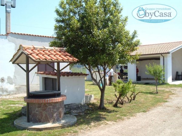 casa indipendente in vendita a Tarquinia