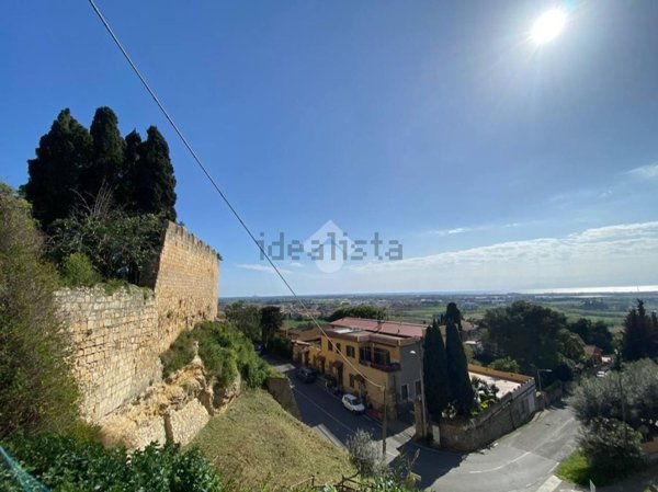 appartamento in vendita a Tarquinia