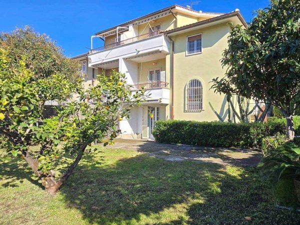 casa indipendente in vendita a Tarquinia