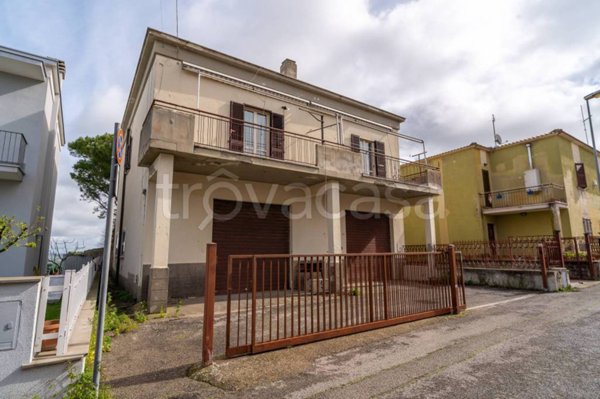 casa indipendente in vendita a Tarquinia
