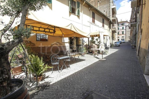 negozio in vendita a Tarquinia