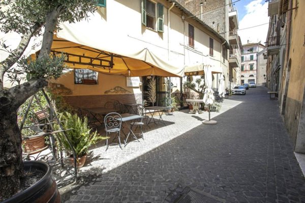 locale commerciale in vendita a Tarquinia