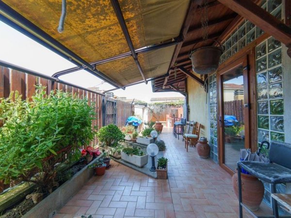 casa indipendente in vendita a Tarquinia