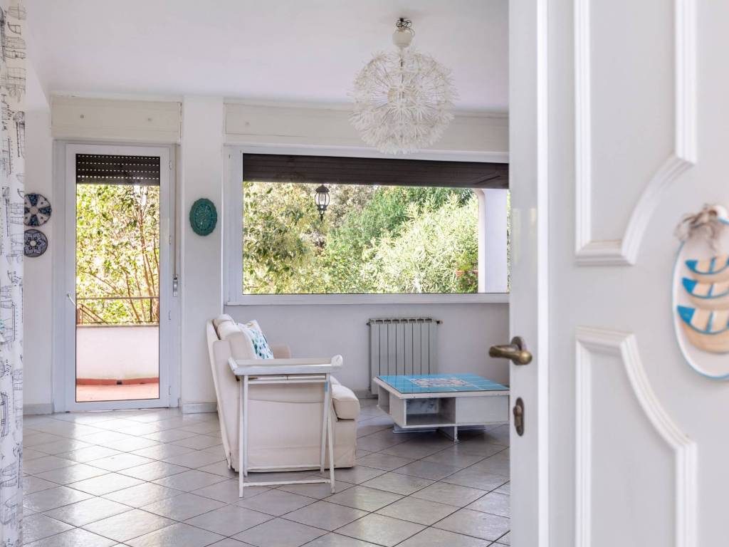 casa indipendente in vendita a Tarquinia in zona Marina Velca